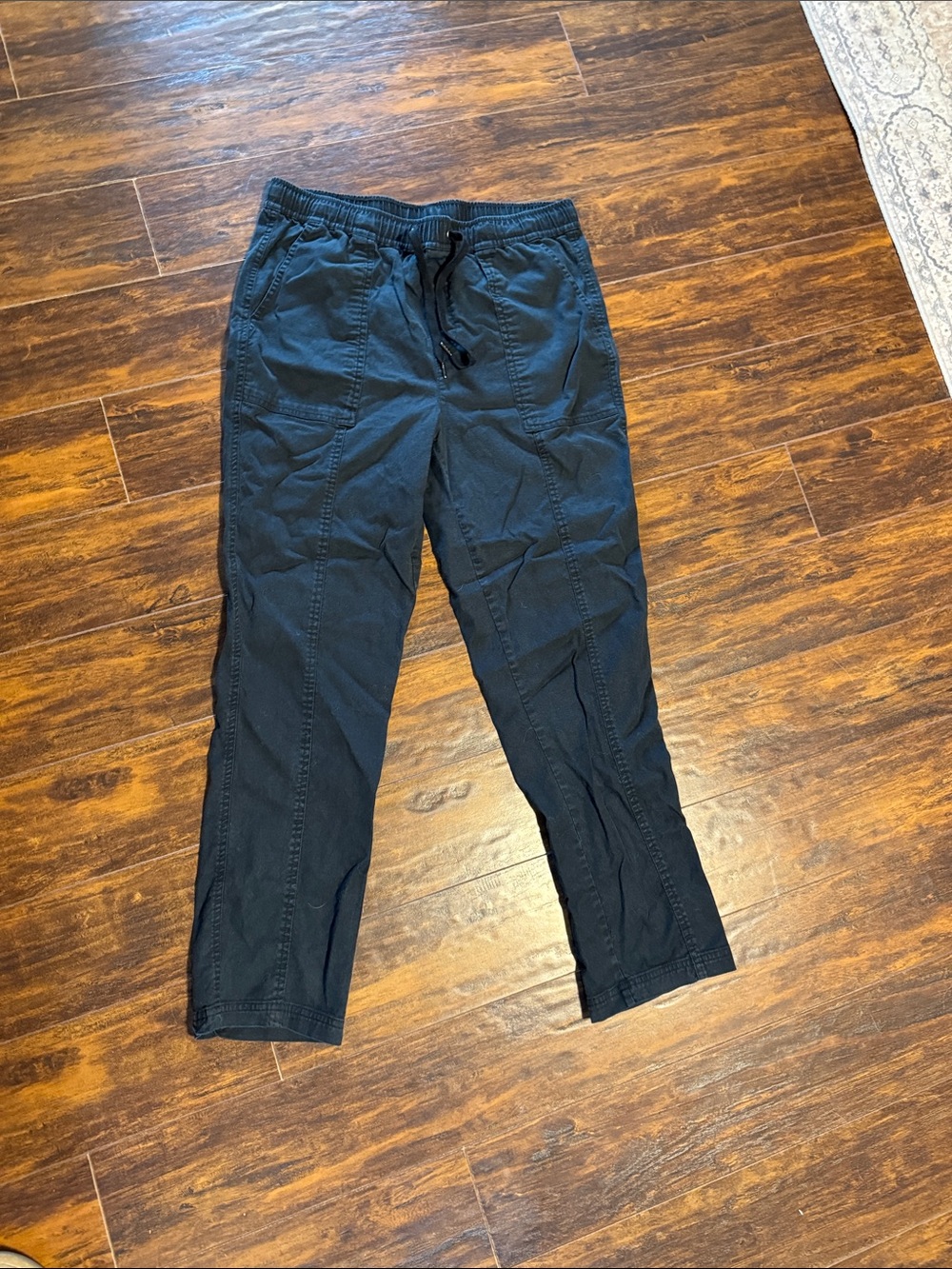 Tahari Black Drawstring Cargo Pants